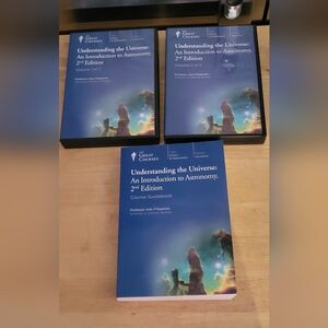 Understanding the Universe: An Intro. To Astronomy 2nd Ed. DVDs incl booklet